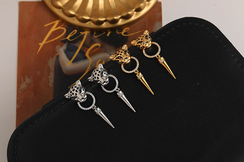 Women's Fashion Personality Trend Stud Earrings