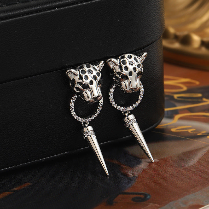 Women's Fashion Personality Trend Stud Earrings