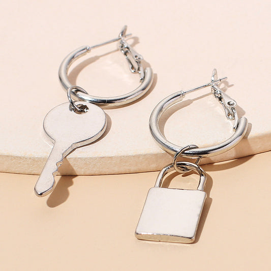 Niche Normcore Bag Personality Asymmetric Earrings